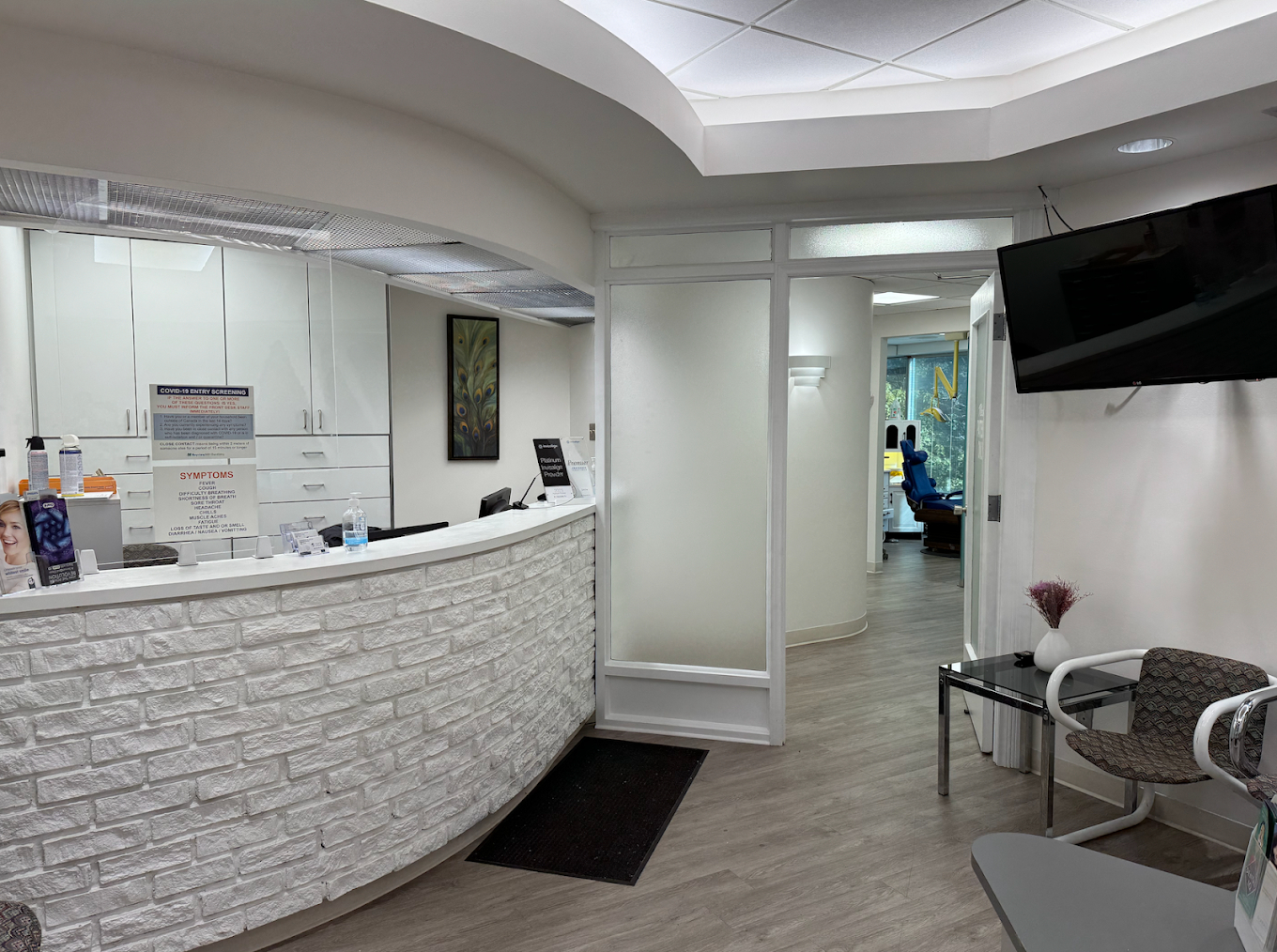 Global Dental Centre dental clinic in Toronto - Photo 1